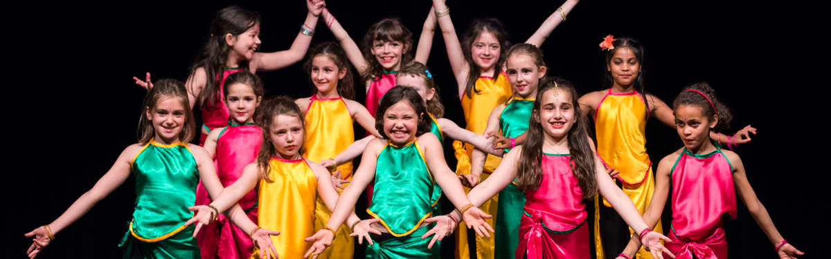 Cours de danse créative indienne &amp; Bollywood Kids 6-12 ans