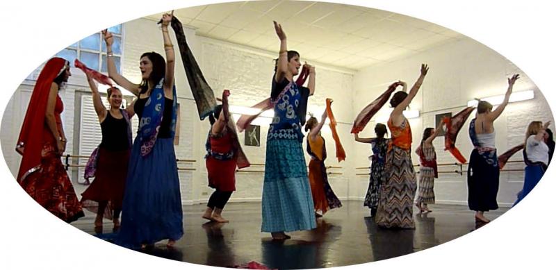 EVJF Enterrement vie jeune fille Bruxelles danse indienne Bollywood